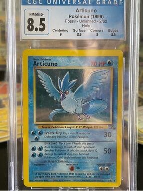 Articuno Holo 1999 Fossil — CGC 8.5